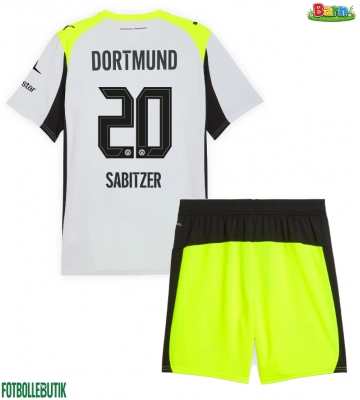 Borussia Dortmund Marcel Sabitzer #20 Bortaställ Barn 2025-26 Kortärmad (+ Korta byxor)